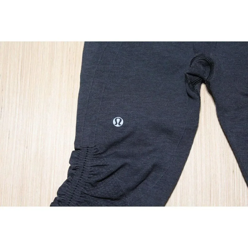 Lululemon Women's 4 In the Flow Cropped Ruched Heathered Black‎ Pants Leggings - Picture 7 of 9